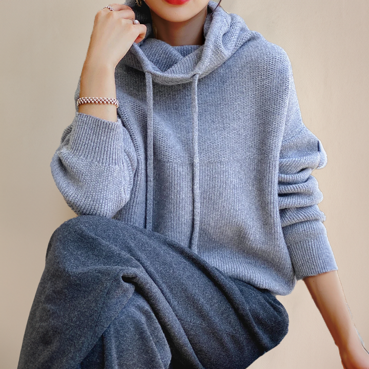 GRACE - Chic Cashmere Hoodie